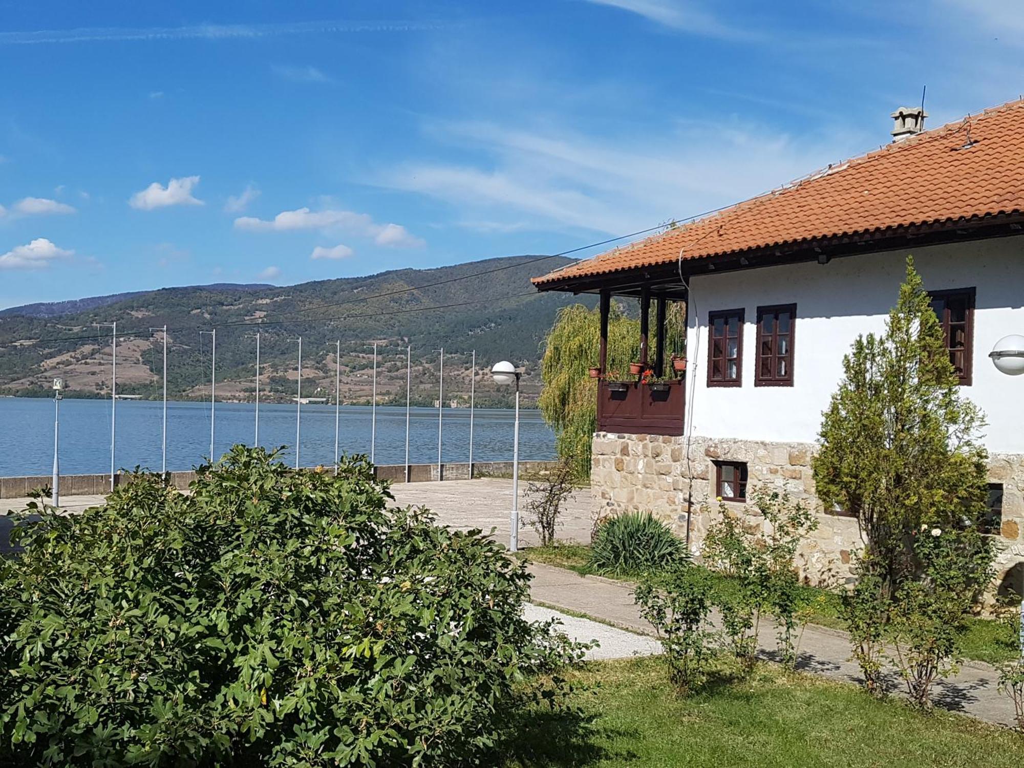 Nena & Rale Rooms Donji Milanovac Eksteriør bilde